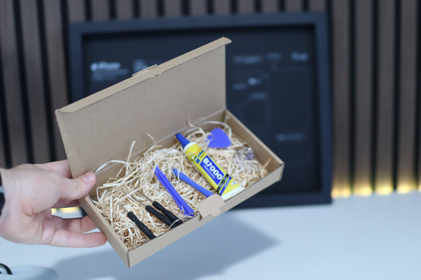 DIY phone Frame Kit: Disassembled 2G